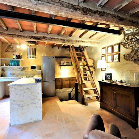 Incantevole Casa Sul Fiume, Relax E Natura Ai Piedi Della Alpi Apuane Massa  Eksteriør bilde