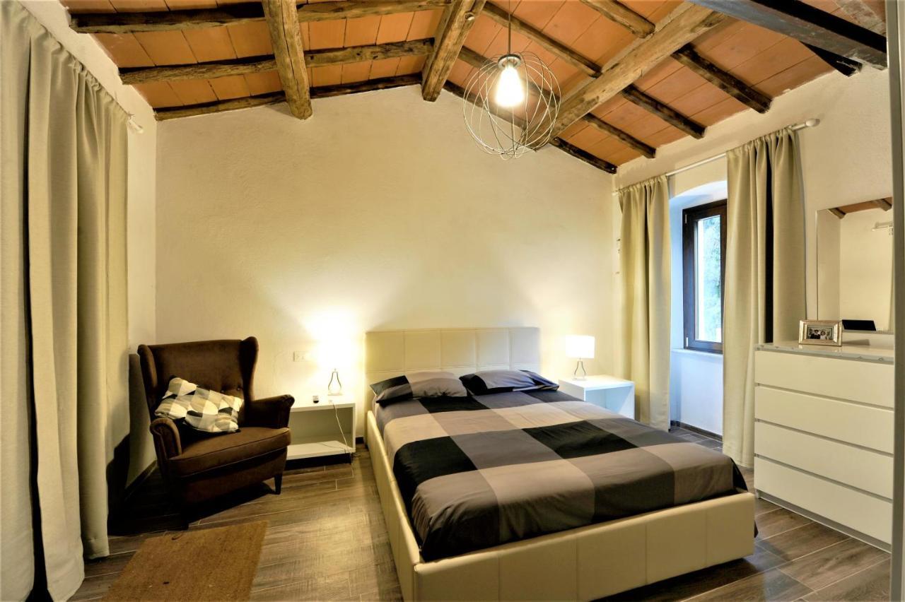 Incantevole Casa Sul Fiume, Relax E Natura Ai Piedi Della Alpi Apuane Massa  Eksteriør bilde